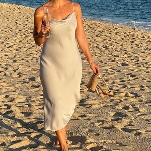Banana Republic midi satin slip dress 🩶